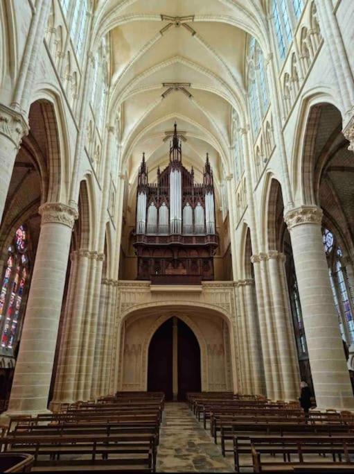 Апартаменты Le Saint Joseph Шалон-ан-Шампань Экстерьер фото
